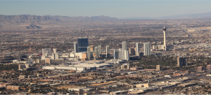 Qual é a distância da antiga Las Vegas para a Las Vegas Strip?