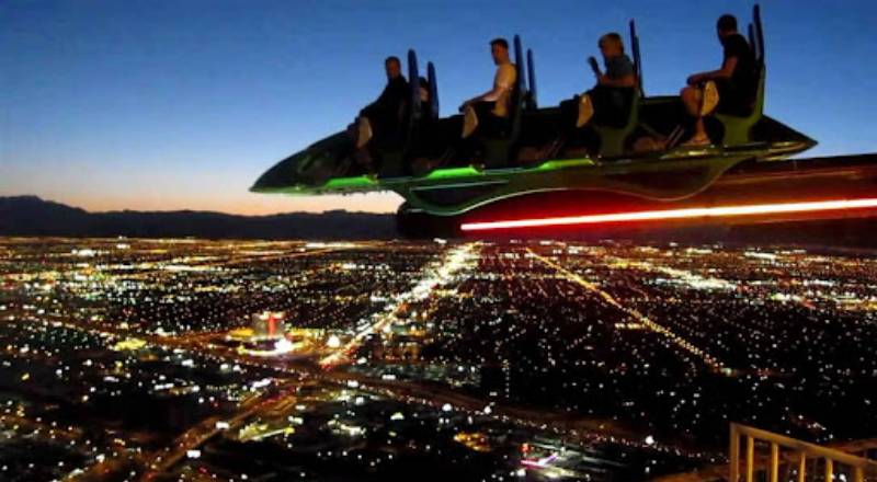 X-Scream da Stratosphere Tower emocao em alta velocidade